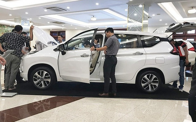 Automobile sales up 11 percent in February